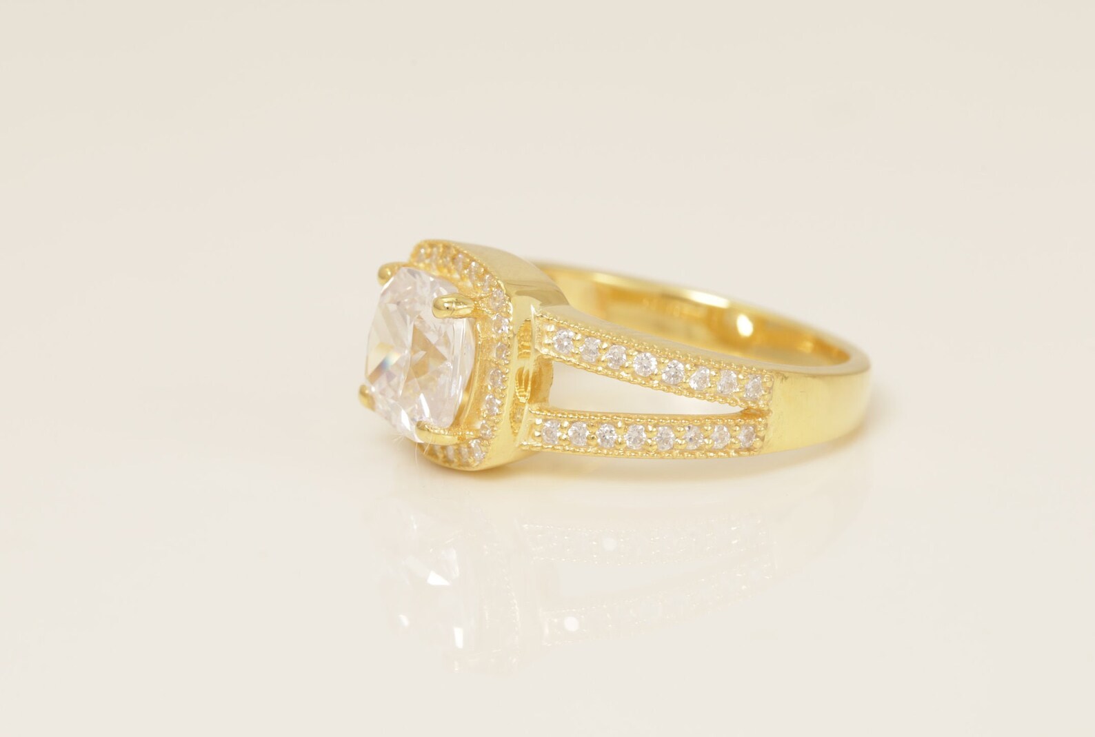 2.0 CT Split Shank Diamond Engagement Ring, Cushion Cut Wedding Ring, Diamond Halo Engagement Ring, Anniversary Ring